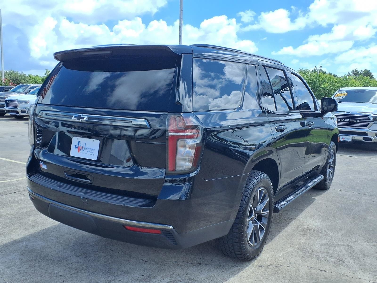 2021 Chevrolet Tahoe Z71 - 4
