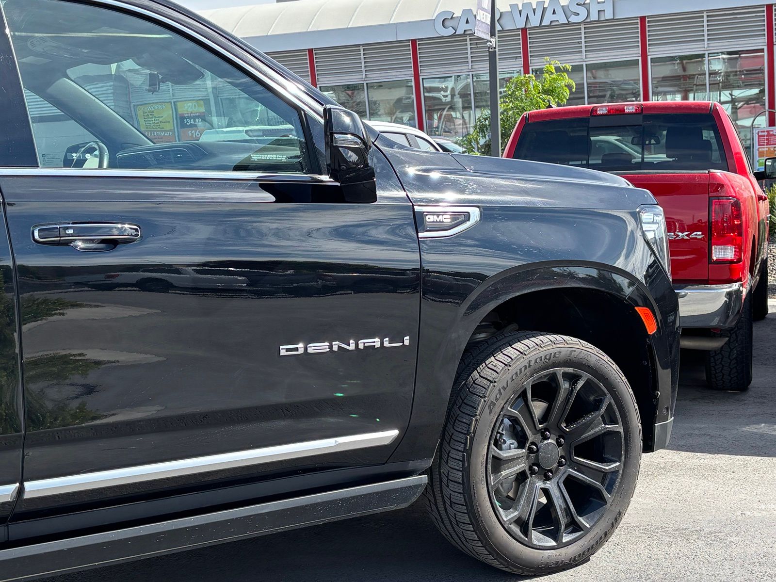 Used 2023 GMC Yukon XL SUV