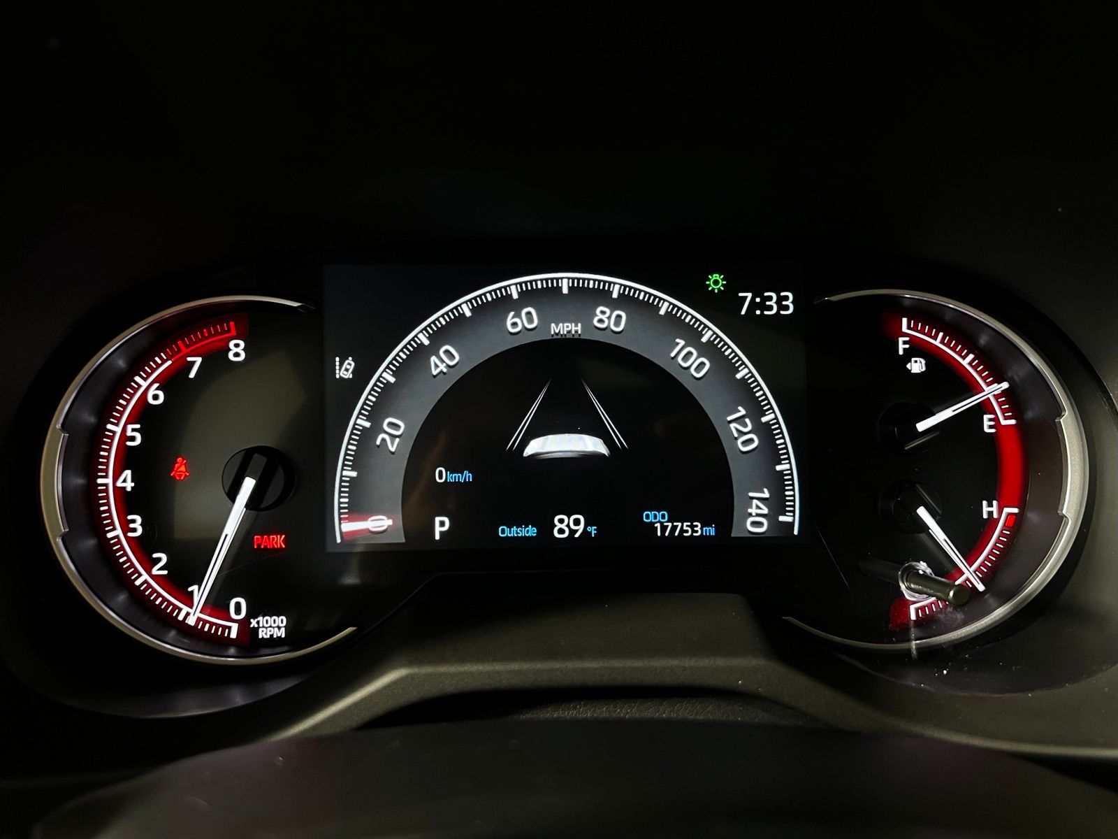 Thumbnail: 2025 Toyota RAV4 - 16