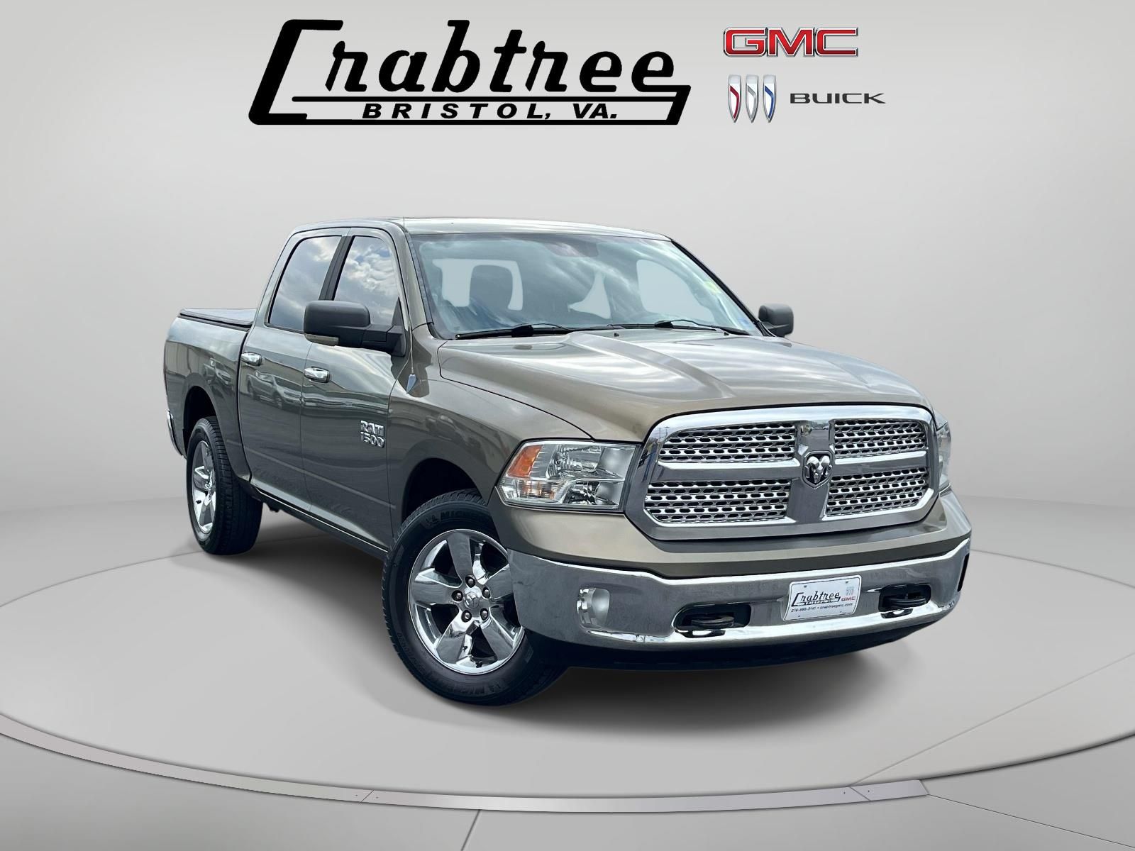 Prairie Pearlcoat 2013 RAM 1500 Lone Star Crew Cab 4WD Pickup Truck Four-Wheel Drive 6-Speed Automatic