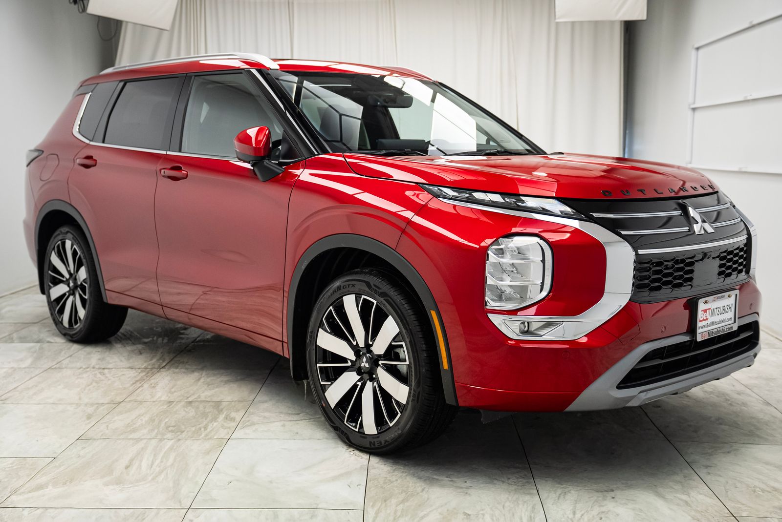 2026 Mitsubishi Outlander SEL FWD