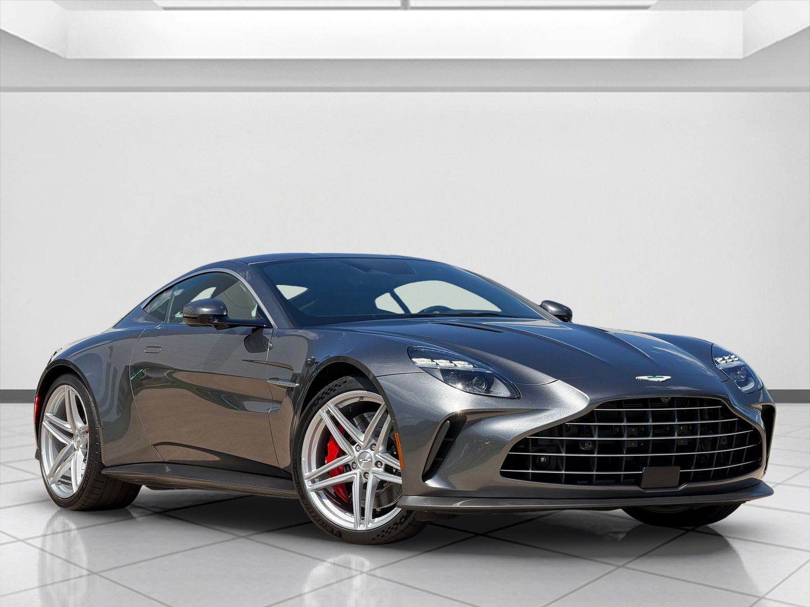 2025 Aston Martin Vantage 4.0 V8 AUTO's photo