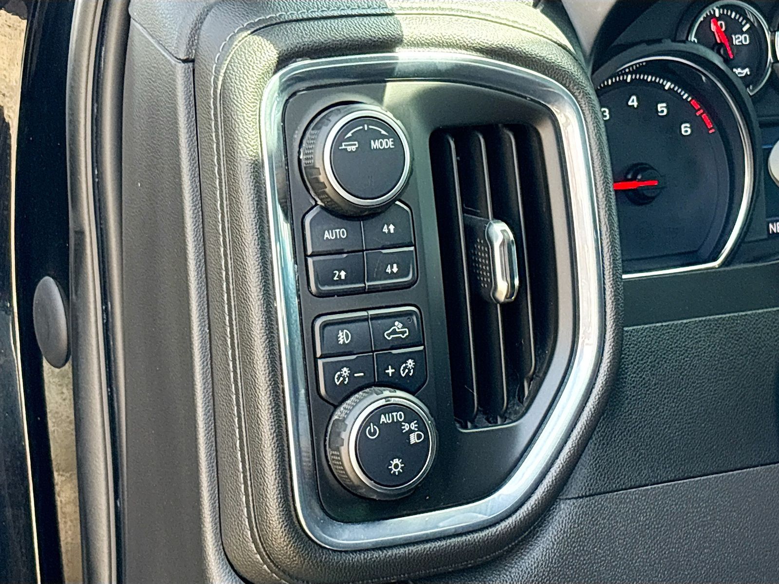 Used 2021 Black Chevrolet LT Trail Boss image 10