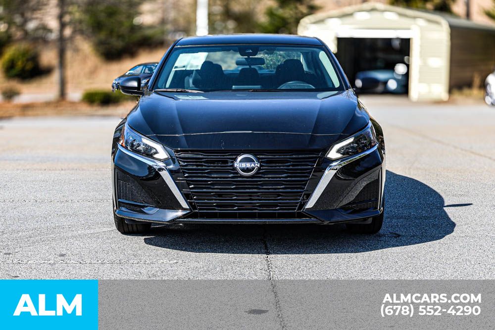 2025 Nissan Altima 2.5 S photo 8