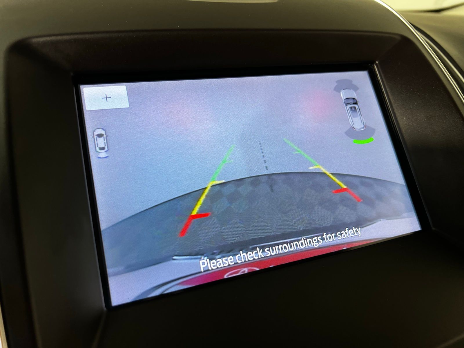 Thumbnail: 2020 Ford Edge - 20