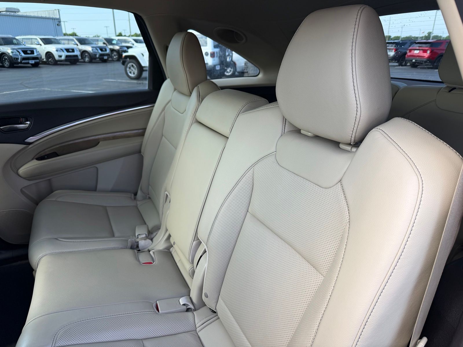 2019 Acura MDX image 14
