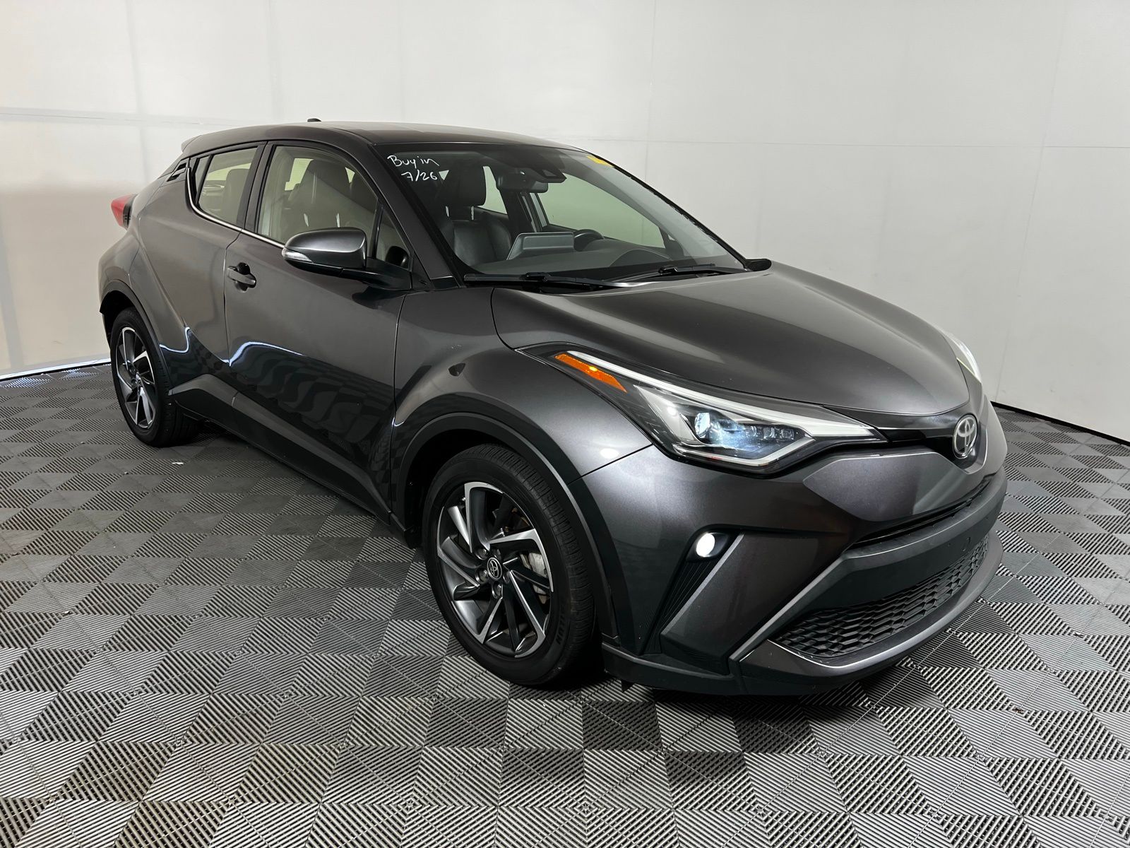 Thumbnail: 2020 Toyota C-HR - 3