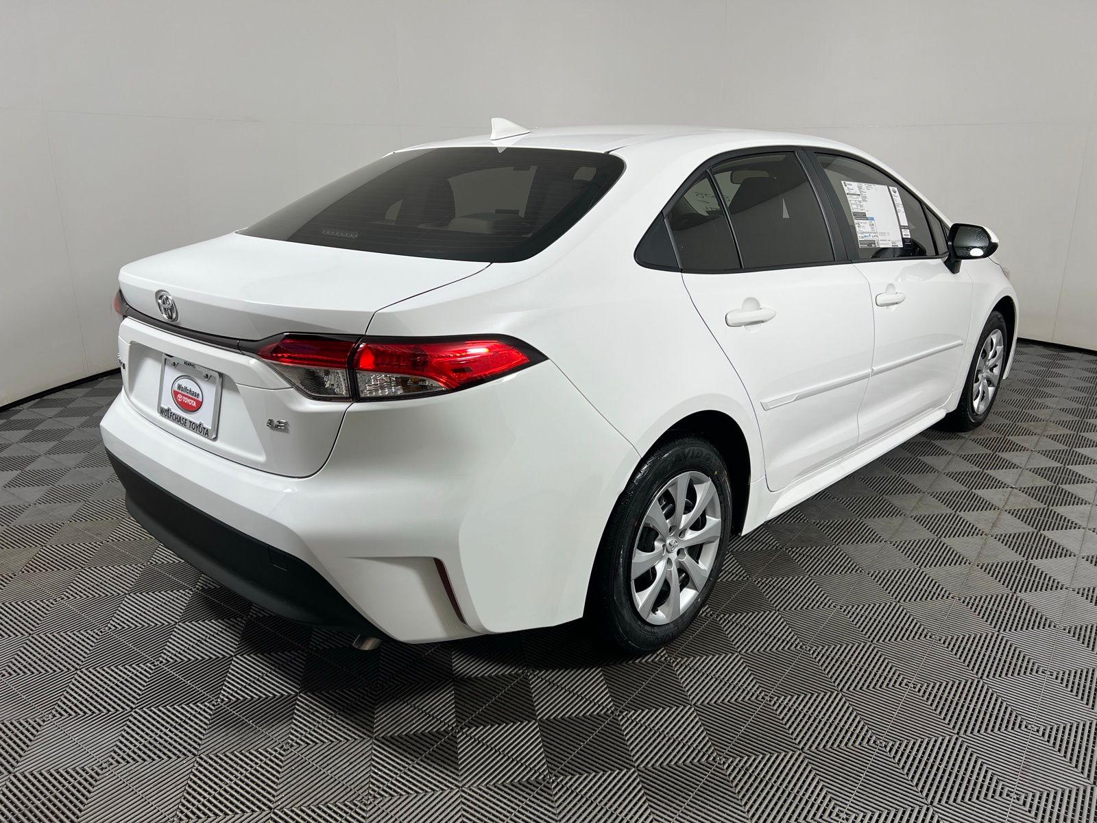 2025 Toyota Corolla LE 5