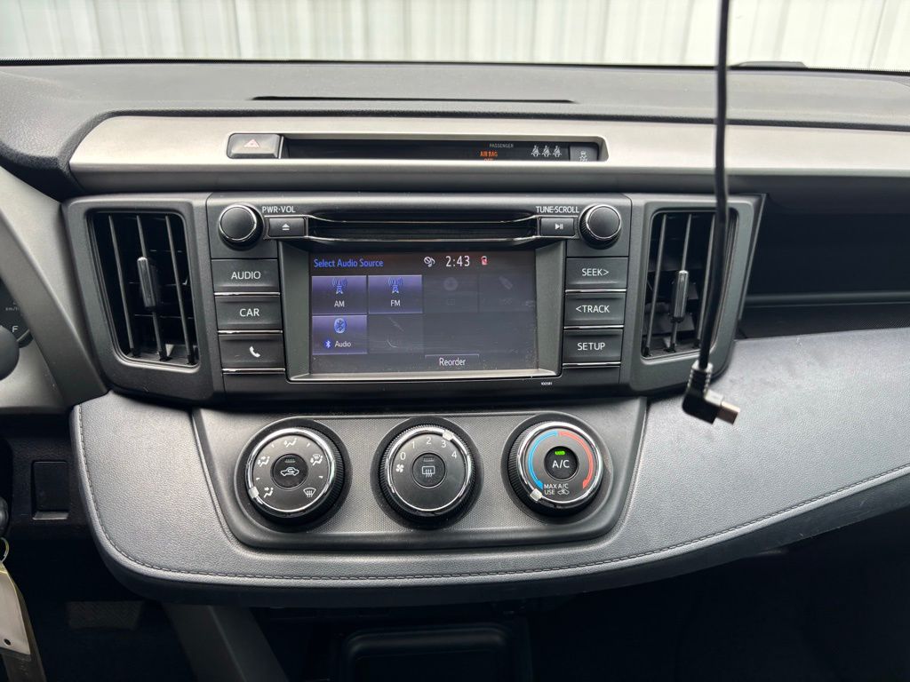 Used Car 2018 Toyota Rav4  Le For Sale Under $25,000 In Austin, Texas