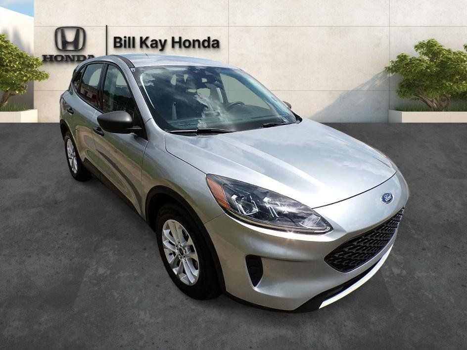 Iconic Silver Metallic 2022 Ford Escape SUV / Crossover Front-Wheel Drive 8-Speed Automatic