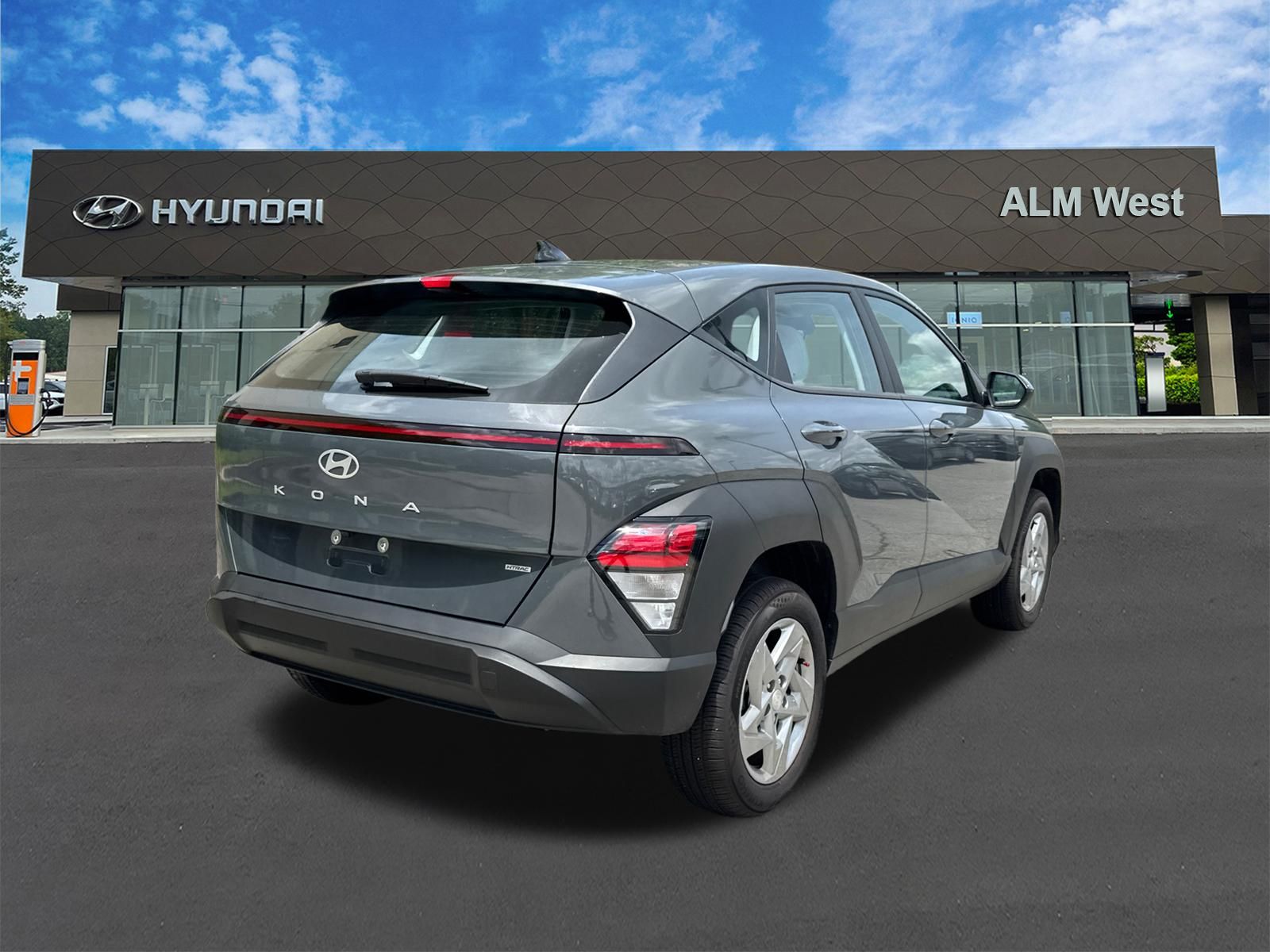 Used 2026 Gray Hyundai SE image 5