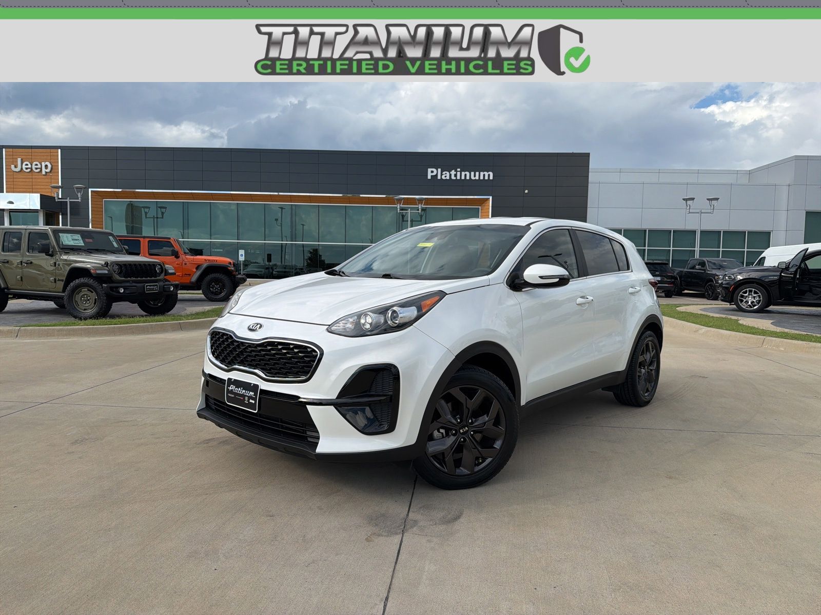 Snow White Pearl 2022 Kia Sportage LX FWD SUV / Crossover Front-Wheel Drive 6-Speed Automatic Overdrive