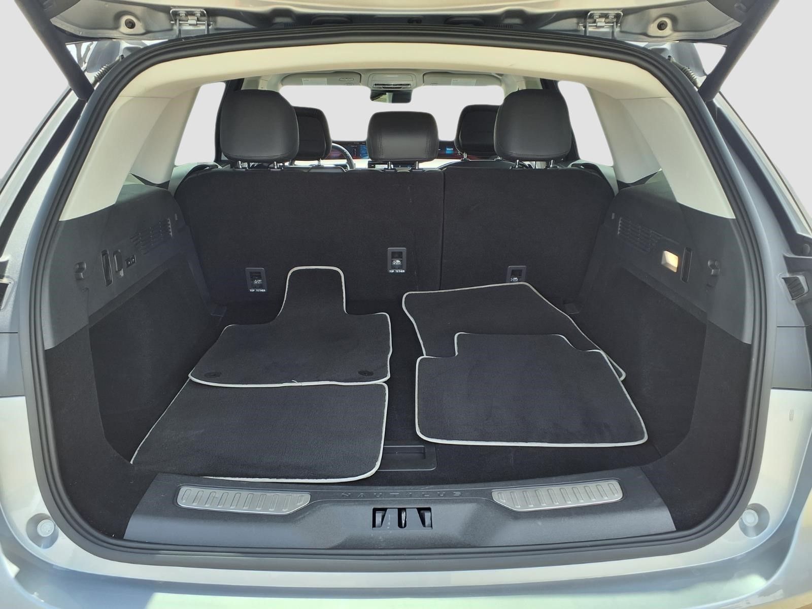 car-gallery-12