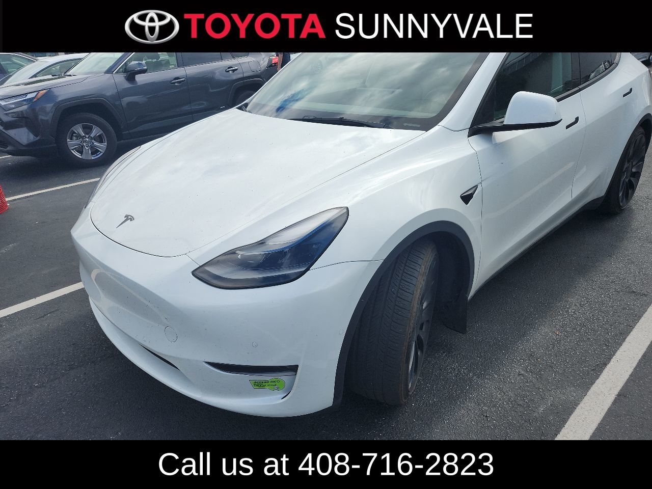 2022 Tesla Model Y Performance Dual Motor All-Wheel Drive's photo