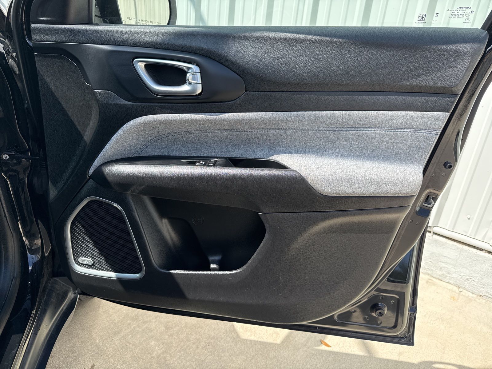 Used Car 2025 Jeep Compass  Latitude For Sale Under $25,000 In Austin, Texas