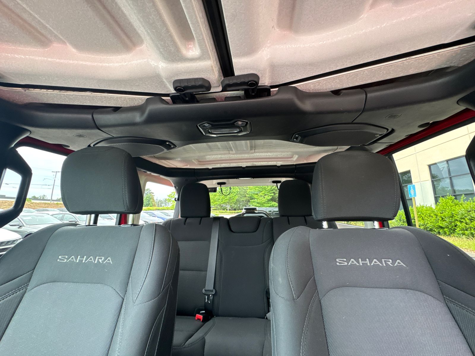 Used 2021 Firecracker Red Clearcoat Jeep Unlimited Sahara image 30