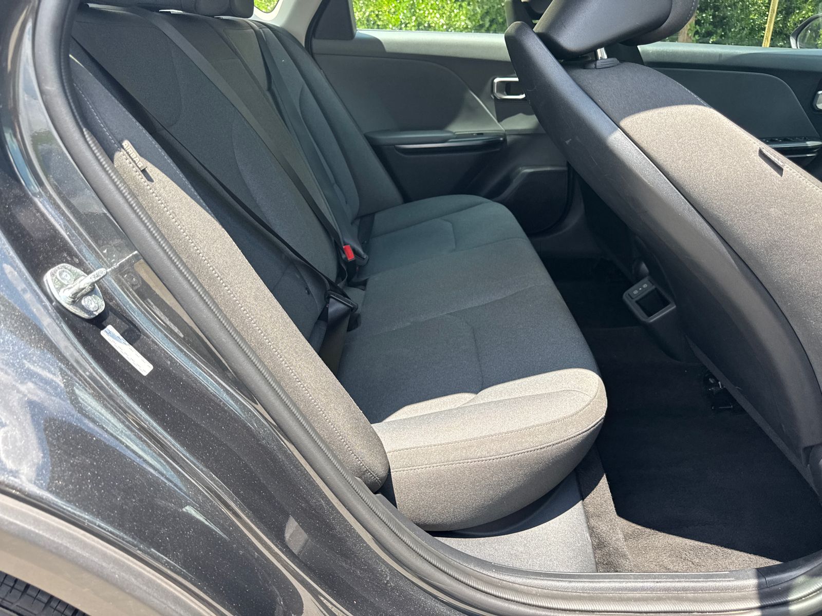 Used 2025 Gray Kia LXS image 15
