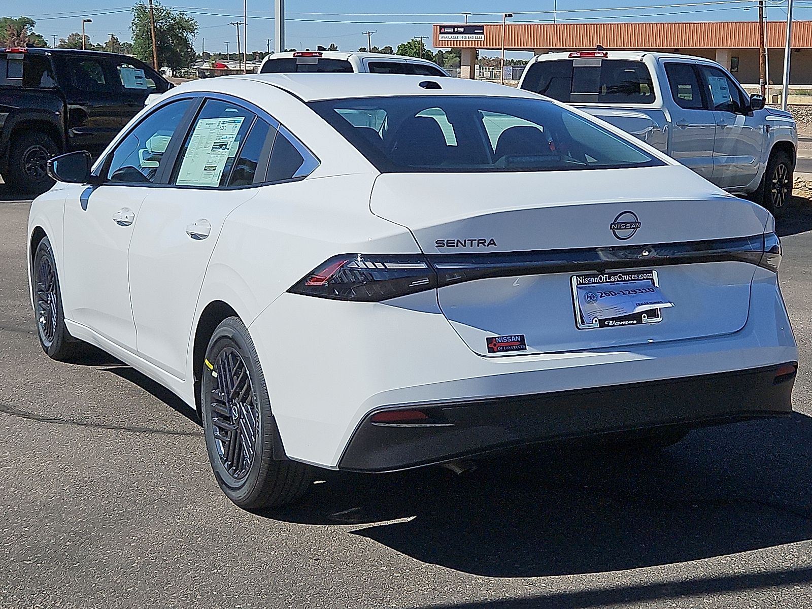 View vehicle photo 4