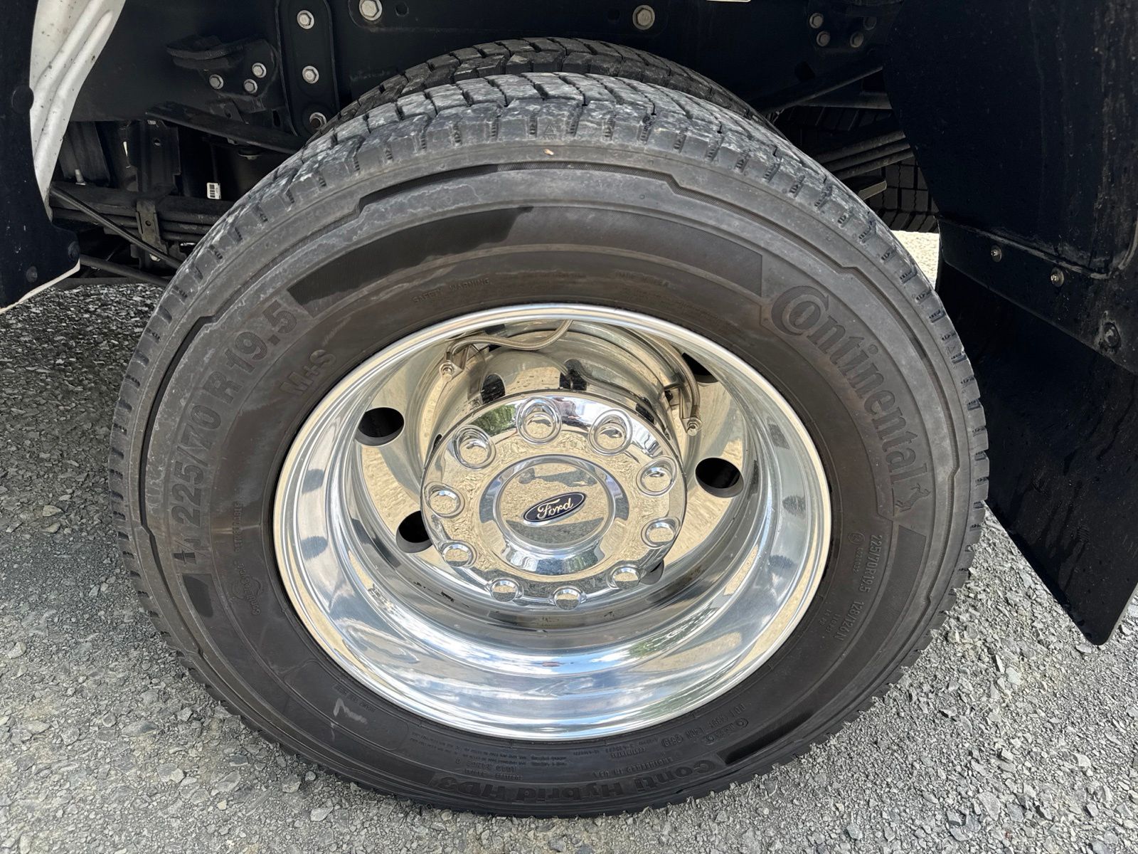 Certified Used 2019 White Platinum Clearcoat Metallic Ford Platinum image 22