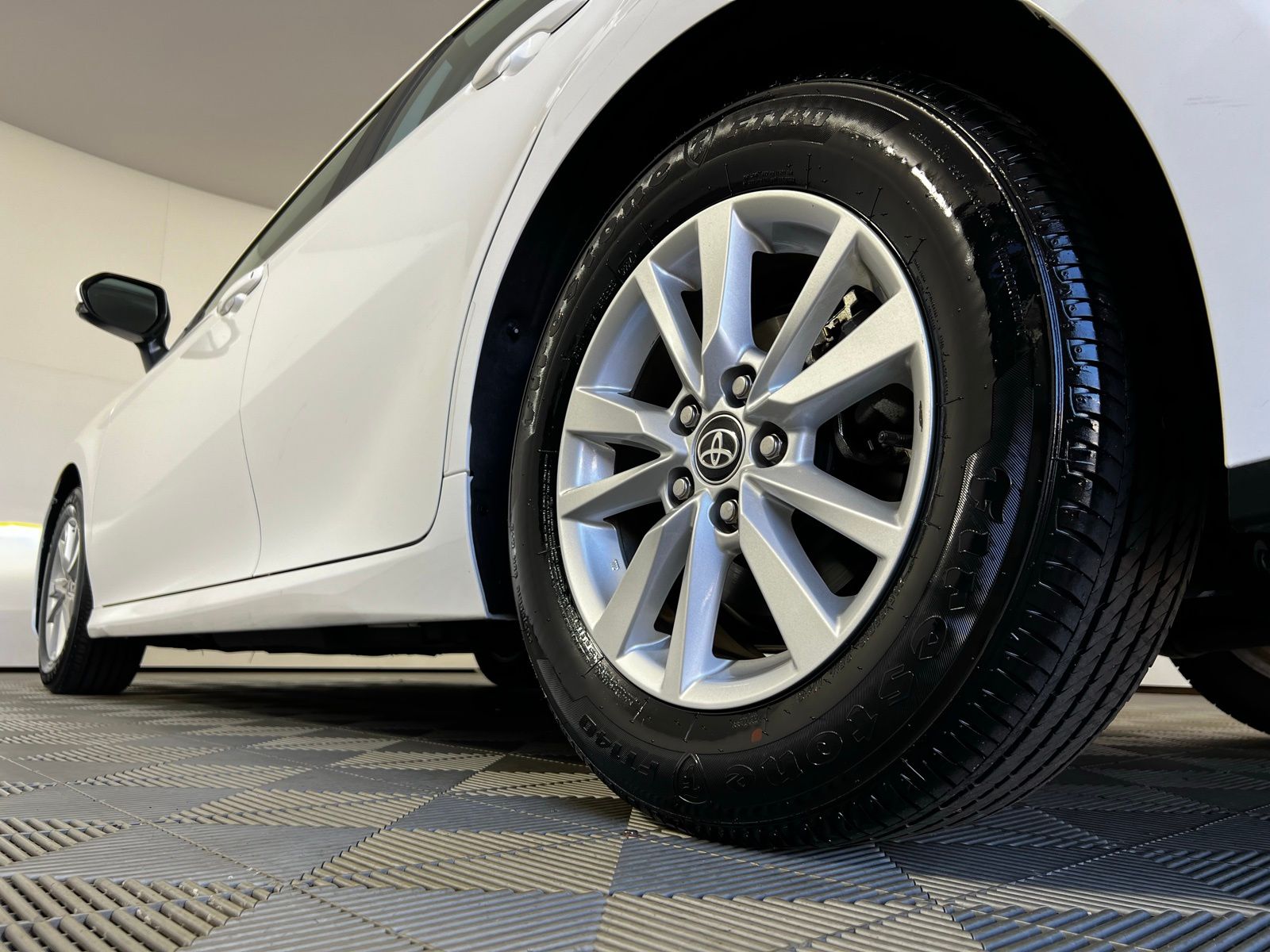 Thumbnail: 2025 Toyota Camry - 23