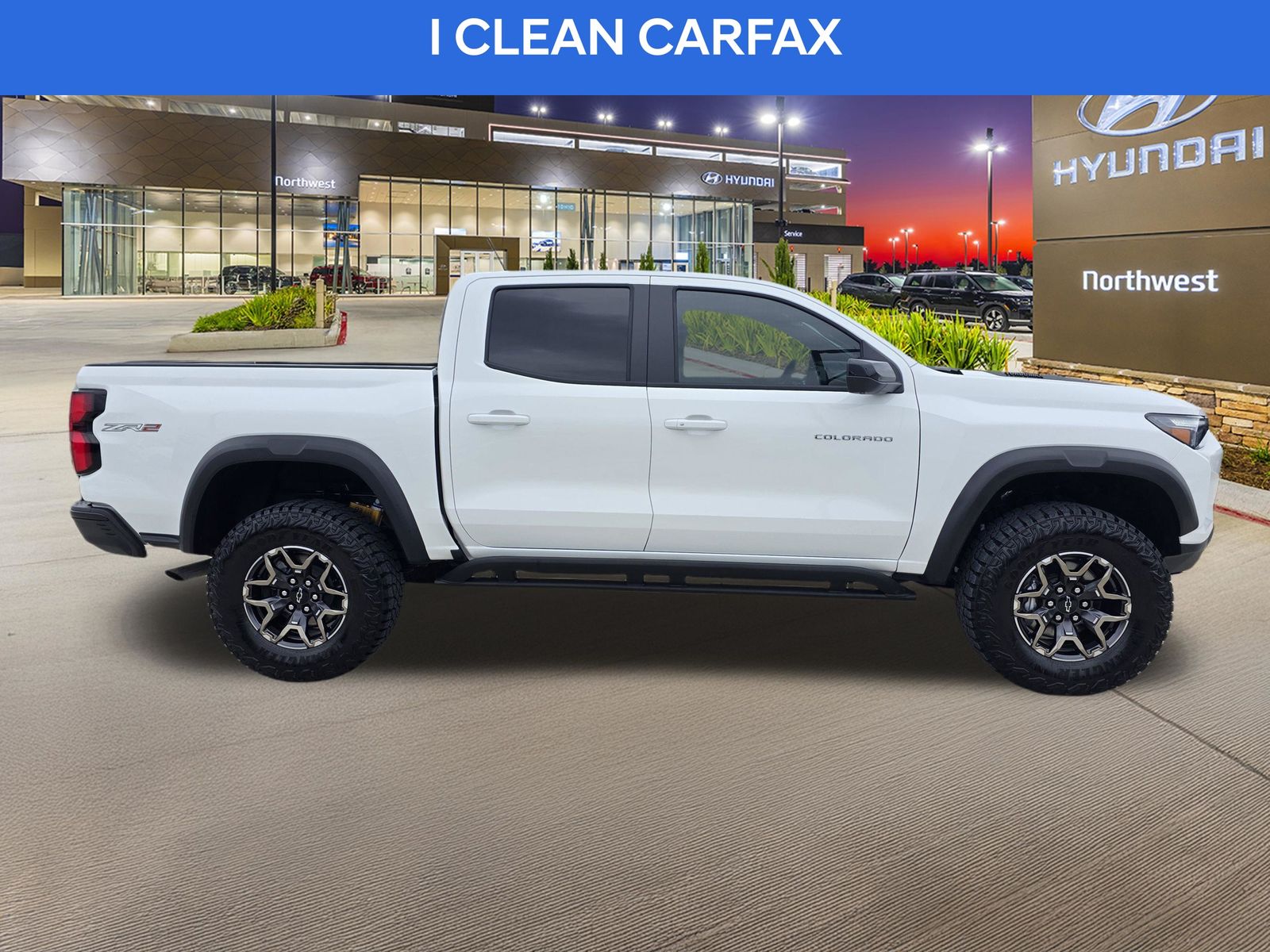 View vehicle photo 6