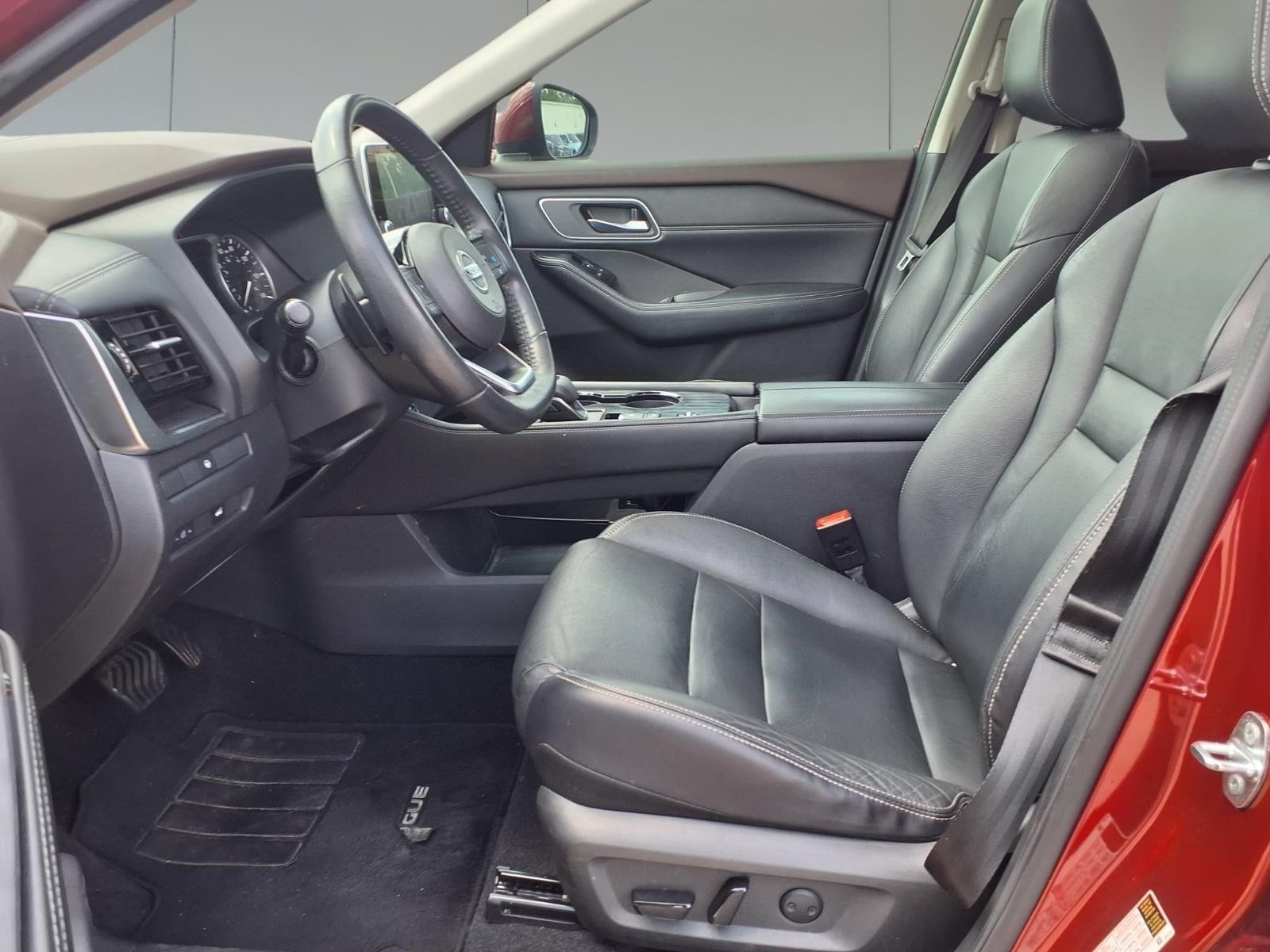 2021 Nissan Rogue SL Red at Central Houston Nissan