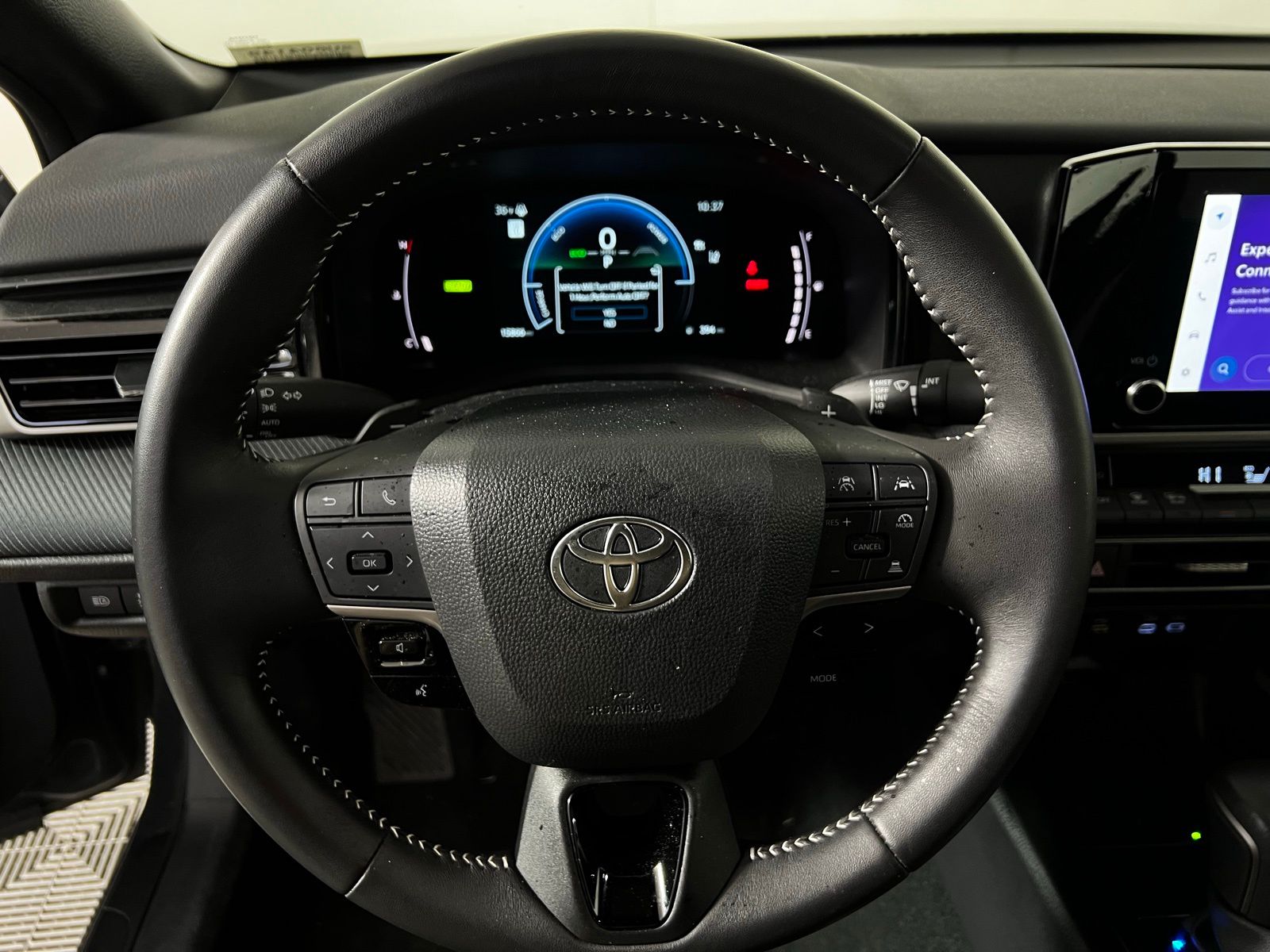 Thumbnail: 2025 Toyota Camry - 9