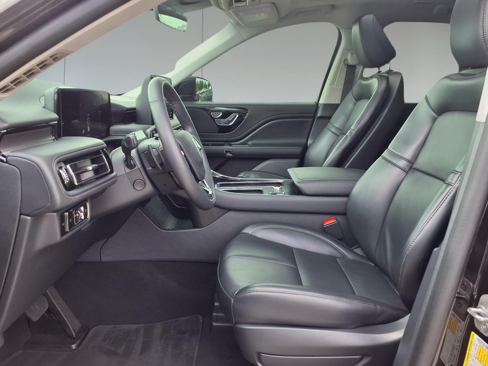 2025 Lincoln Aviator Premiere Black at Don McGill Toyota