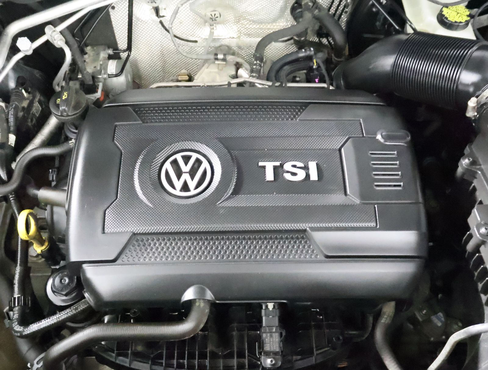 2023 Volkswagen Atlas 2.0T SE photo