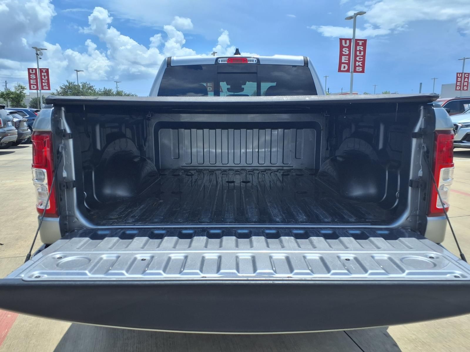 2022 Ram 1500 Big Horn/Lone Star Silver at EAG Ford Navasota