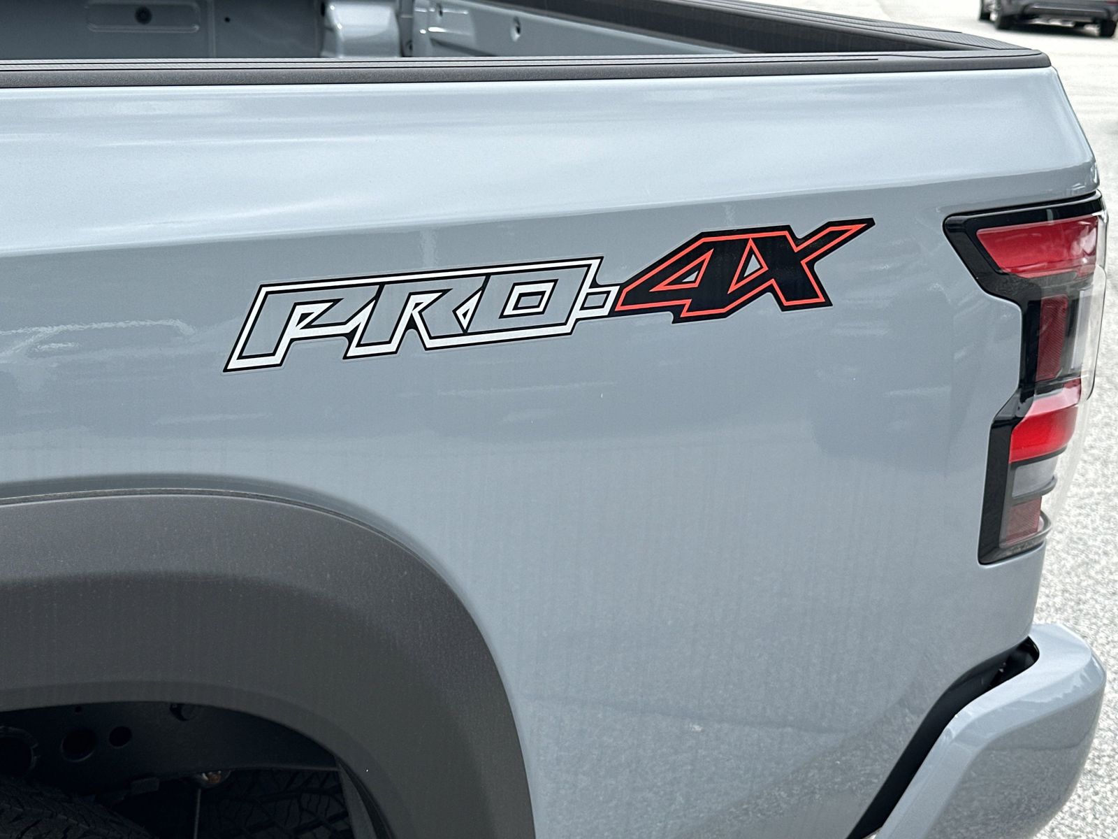 2025 Nissan Frontier PRO-4X photo 27