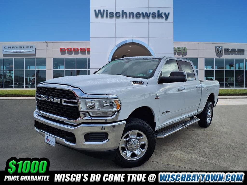 2022 RAM 2500 Big Horn Crew Cab 4WD