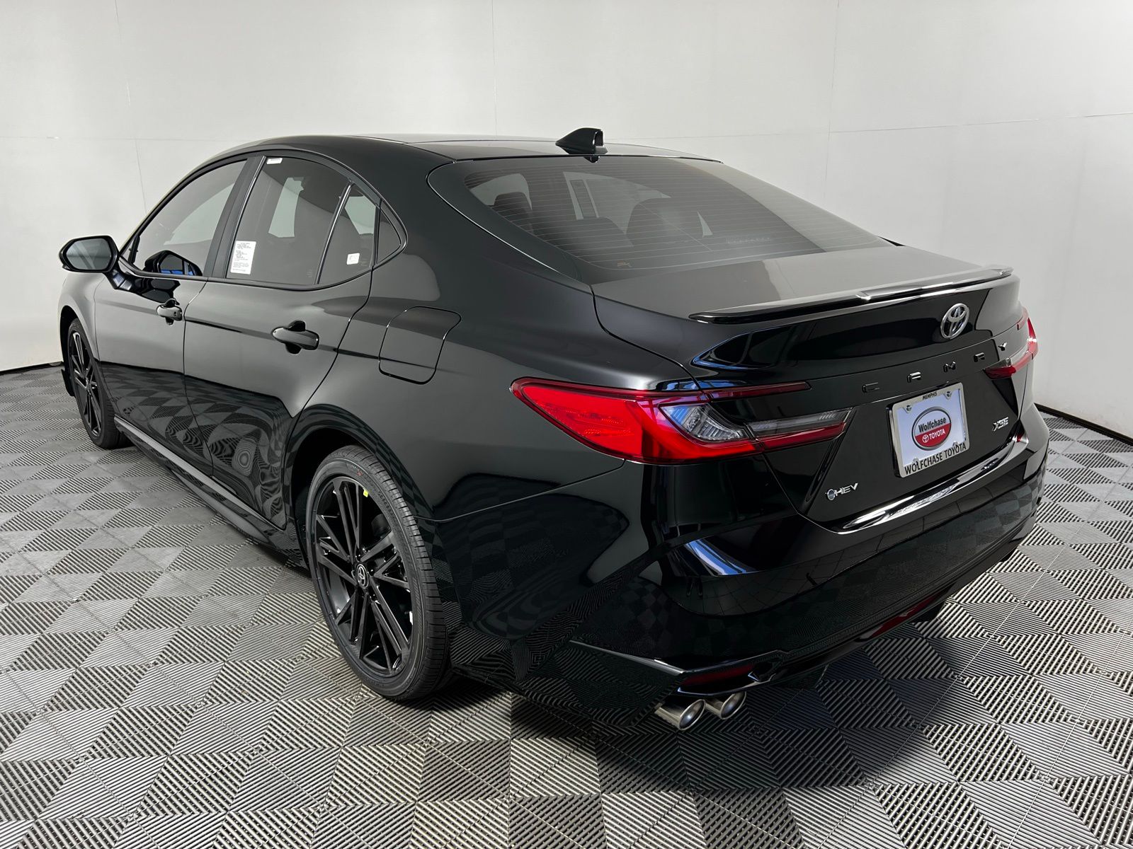 2025 Toyota Camry XSE 7
