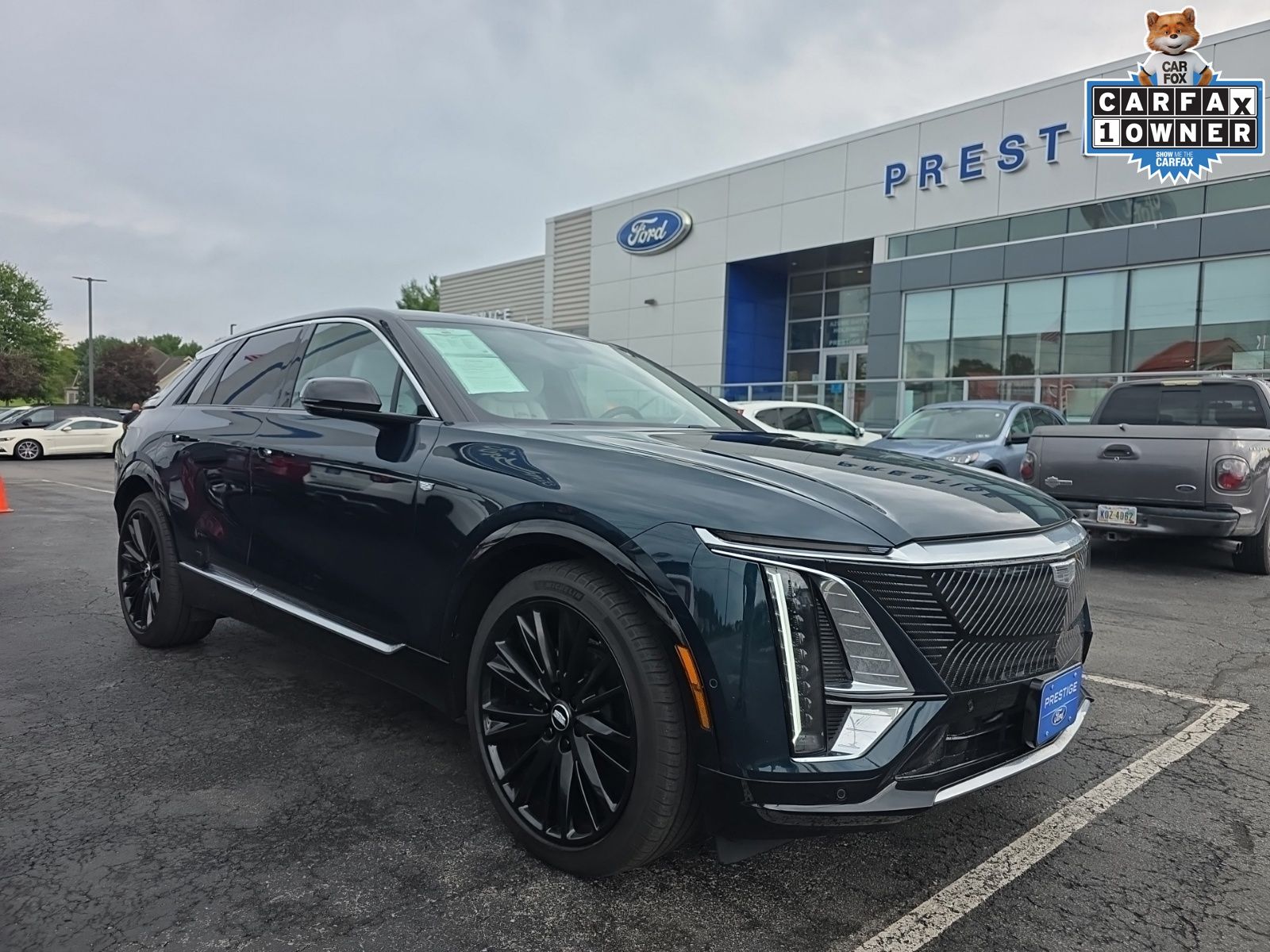  2024 Cadillac LYRIQ Luxury 1 AWD   
