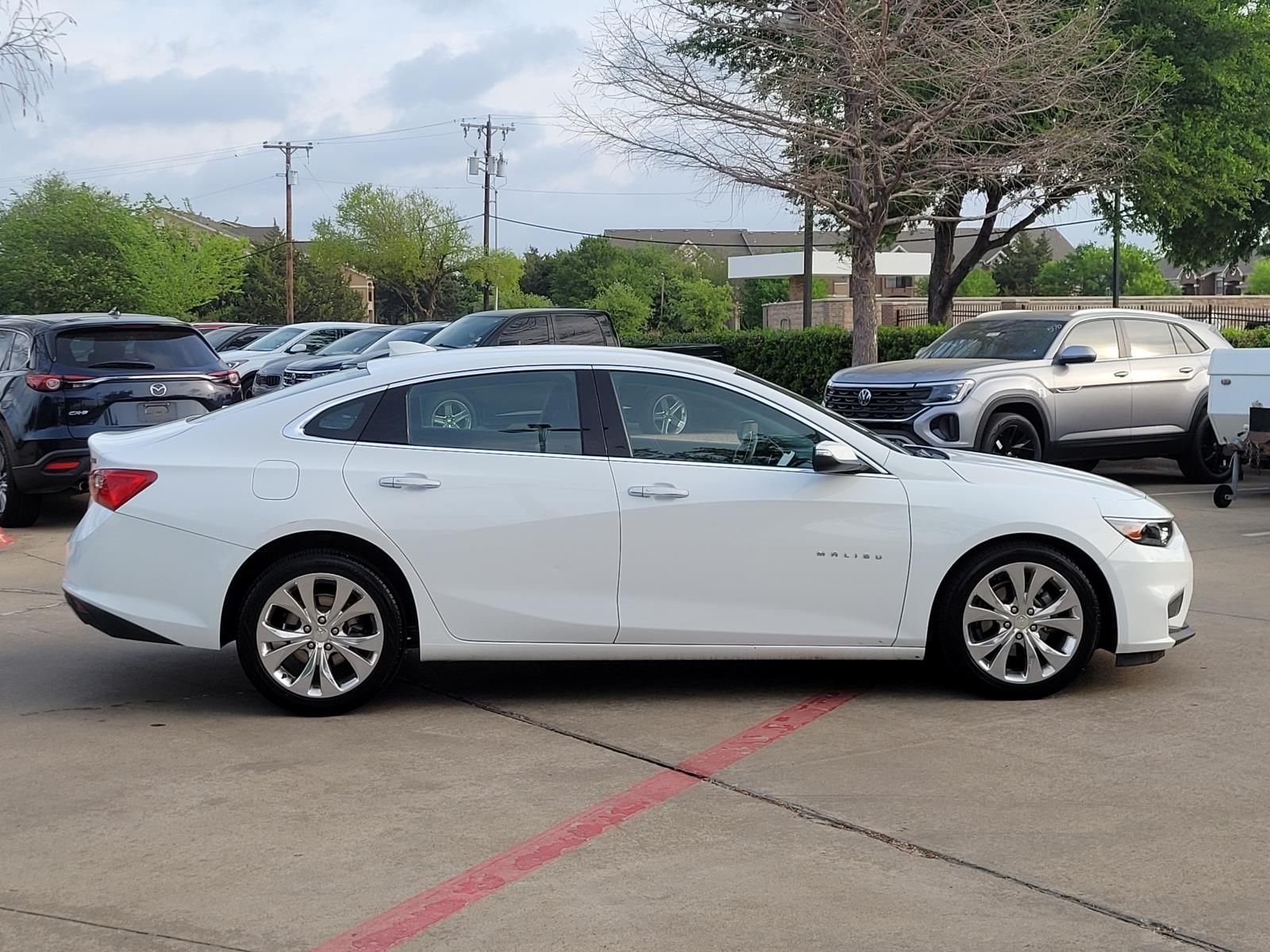 used 2018 Chevrolet Malibu car, priced at $16,900