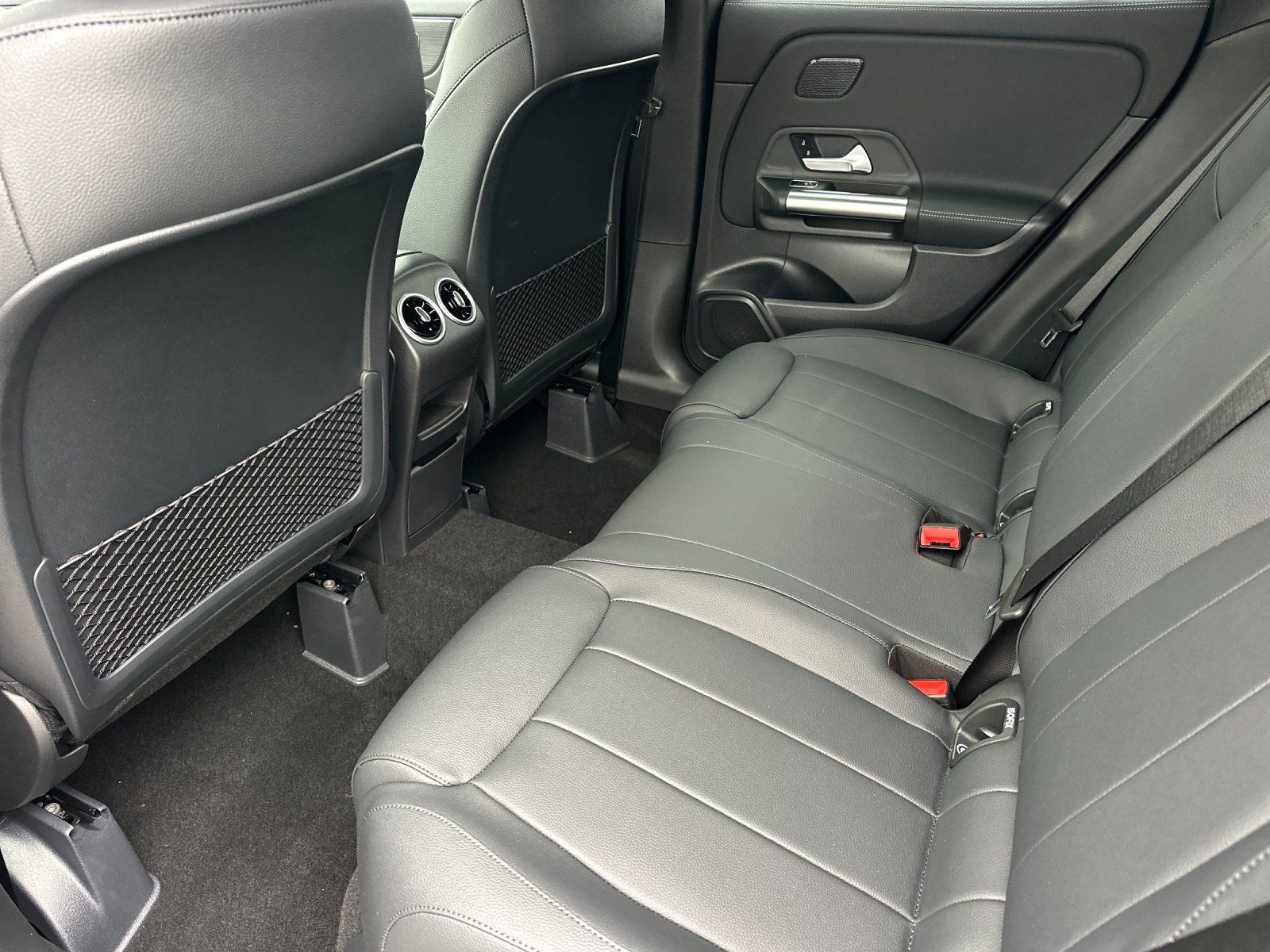 new 2026 Mercedes-Benz GLA car