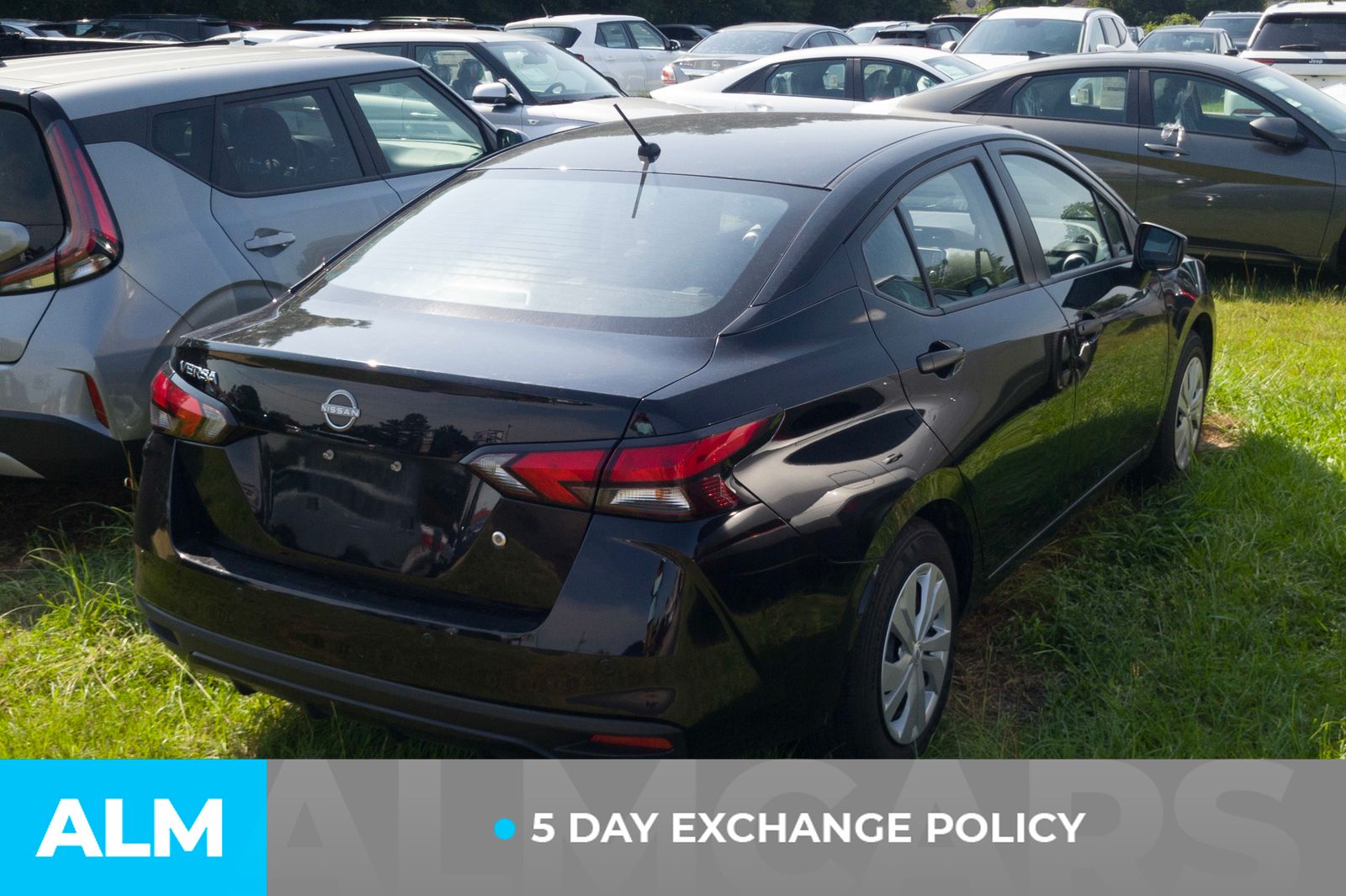 Used 2025 Super Black Nissan 1.6 S image 3