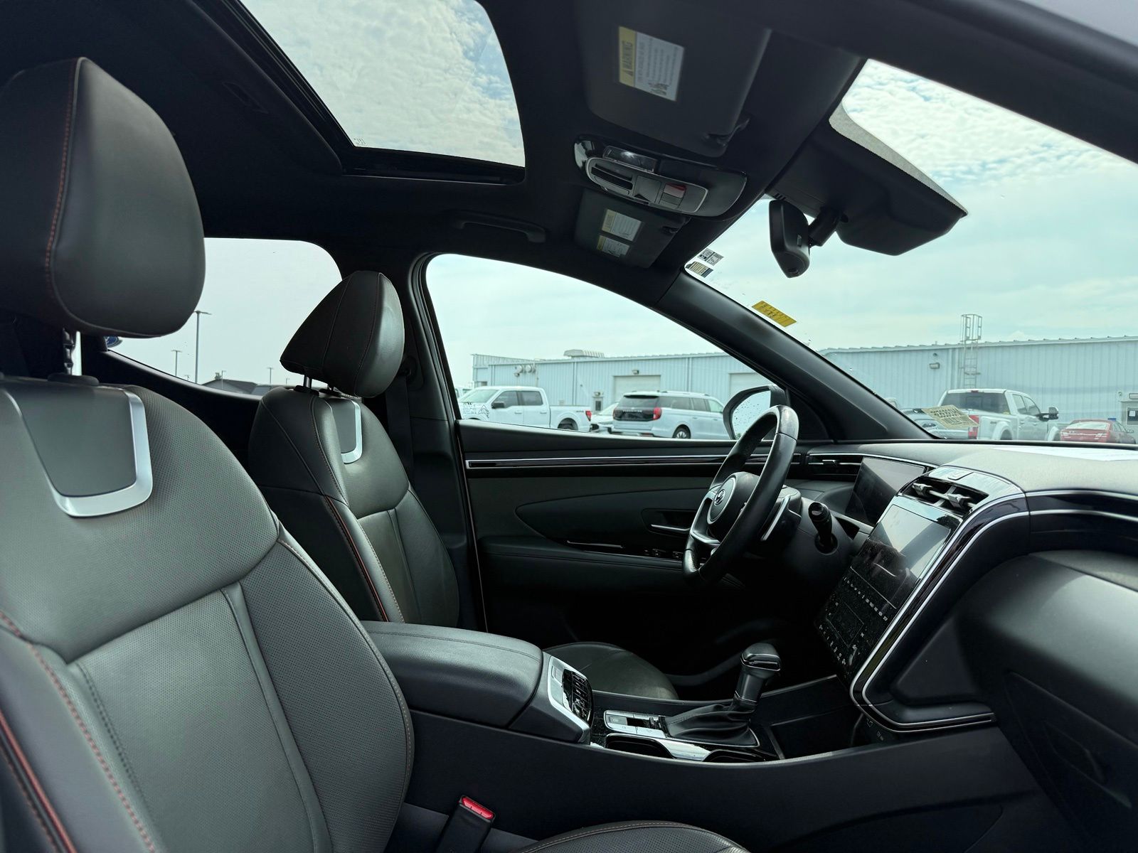 2022 Hyundai Santa Cruz image 15