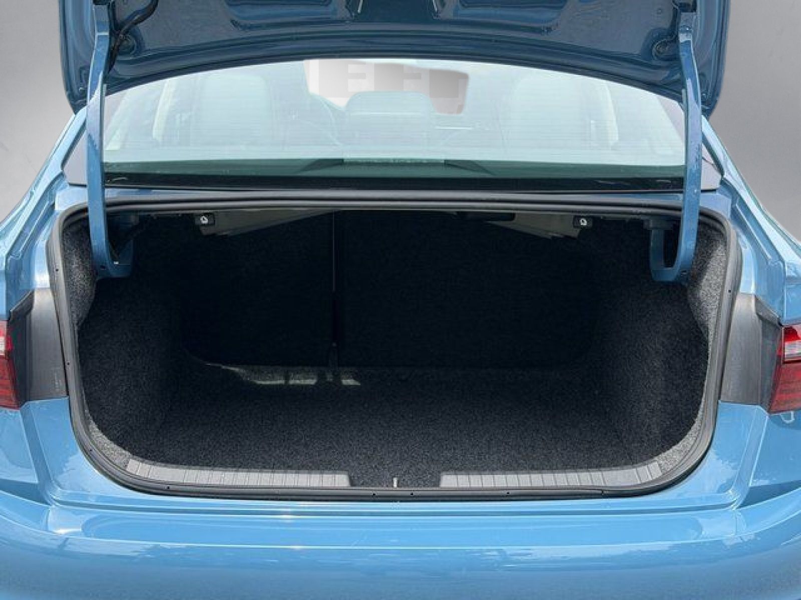 Used 2025 Blue Volkswagen 1.5T SE image 25