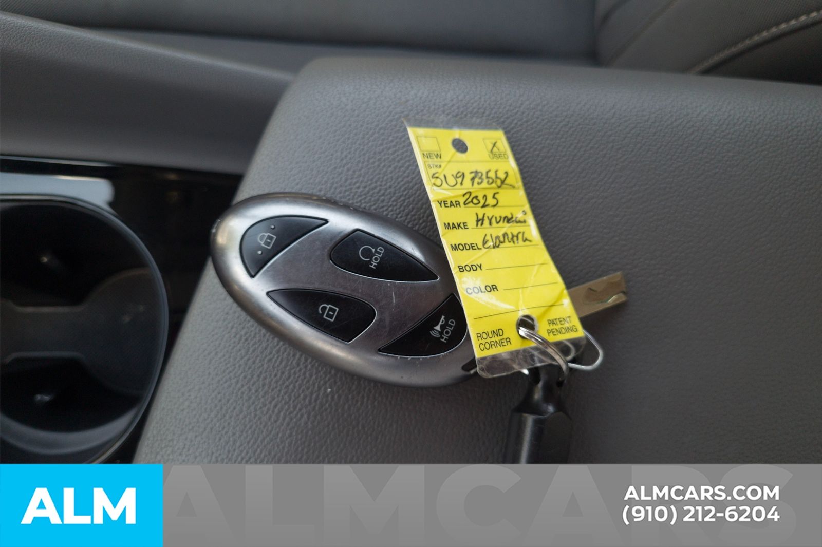 Used 2025 Fluid Metal Hyundai SEL Convenience image 38