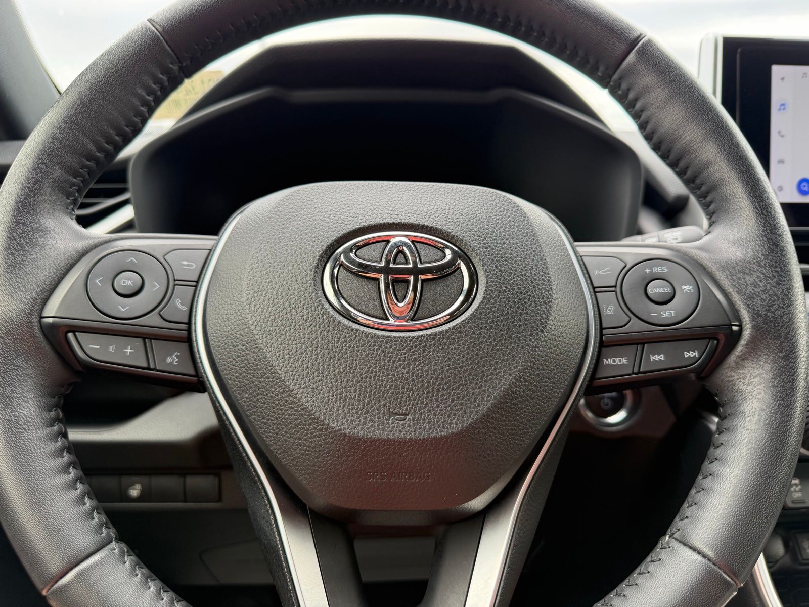 2024 Toyota RAV4 Hybrid image 18