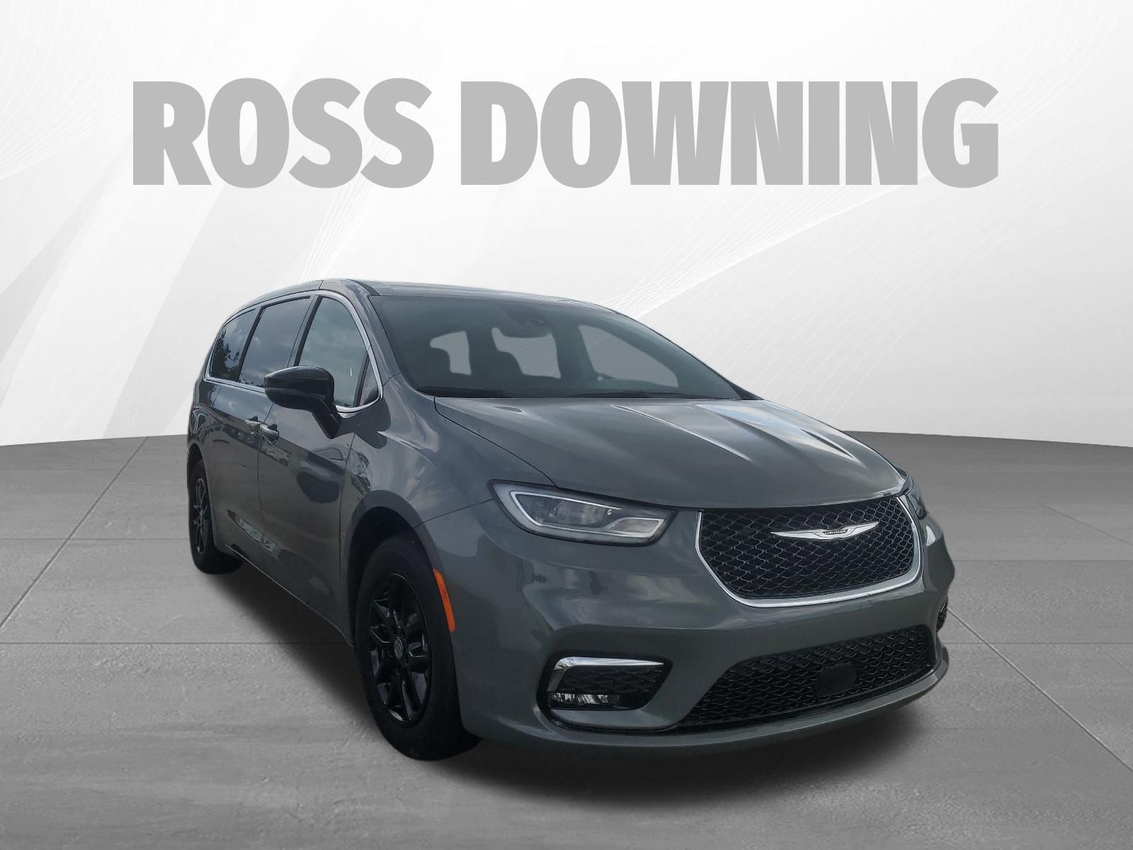 2025 Chrysler Pacifica Select - 8