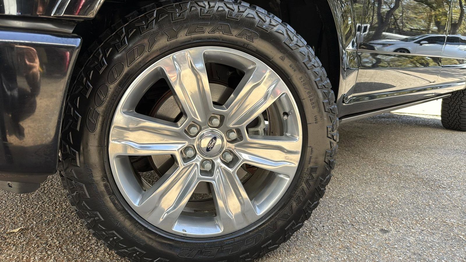 Used Car 2017 Ford F-150  Platinum For Sale Under $35,000 In Austin, Texas