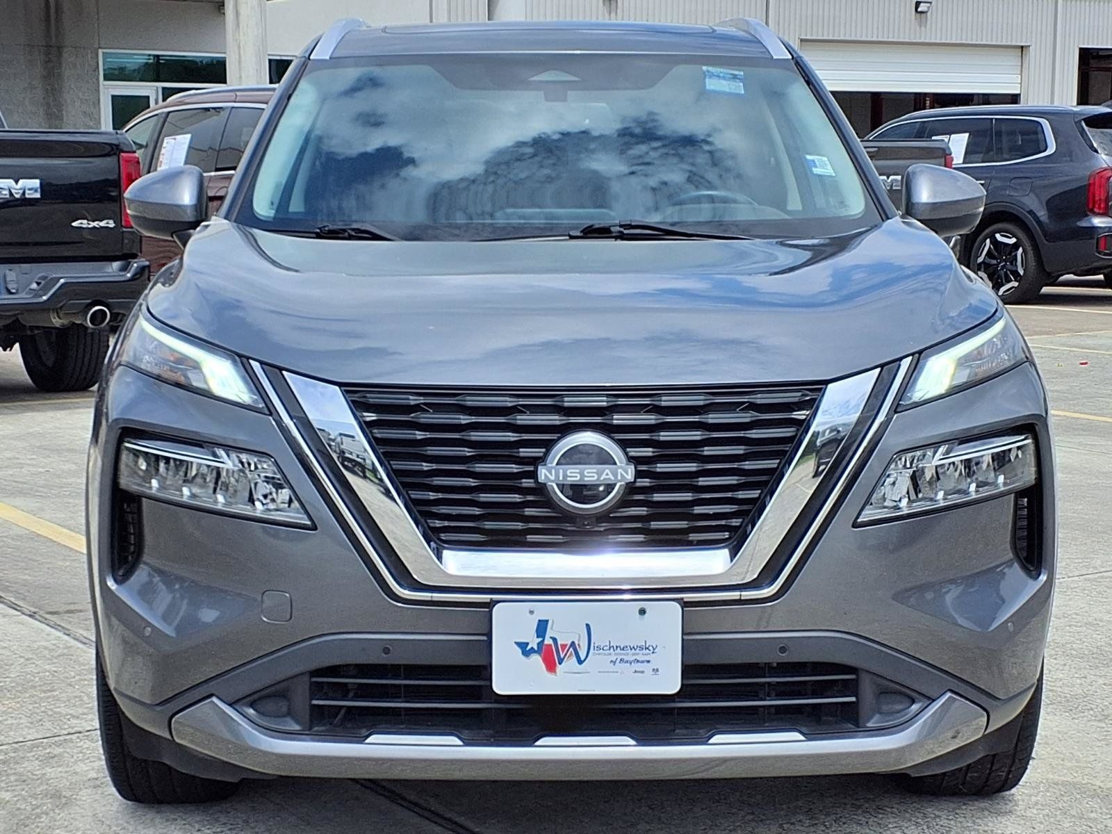 2023 Nissan Rogue SL - 1