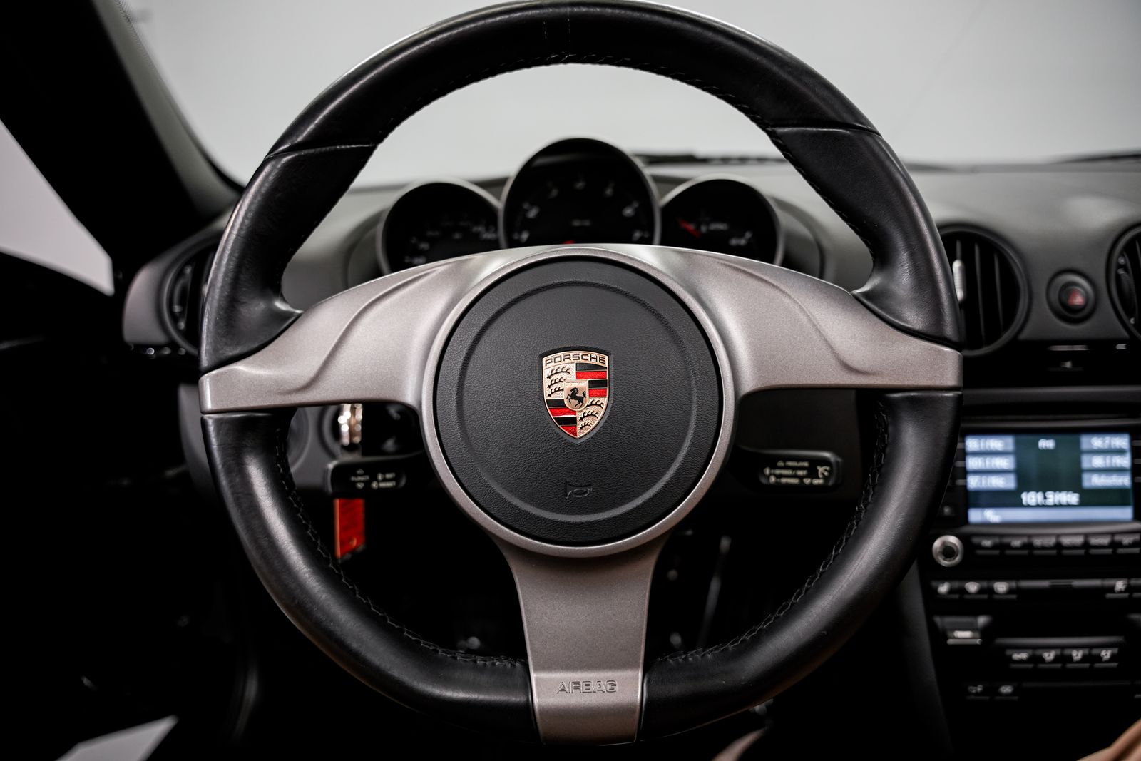 2011 Porsche Boxster Spyder — photo 10