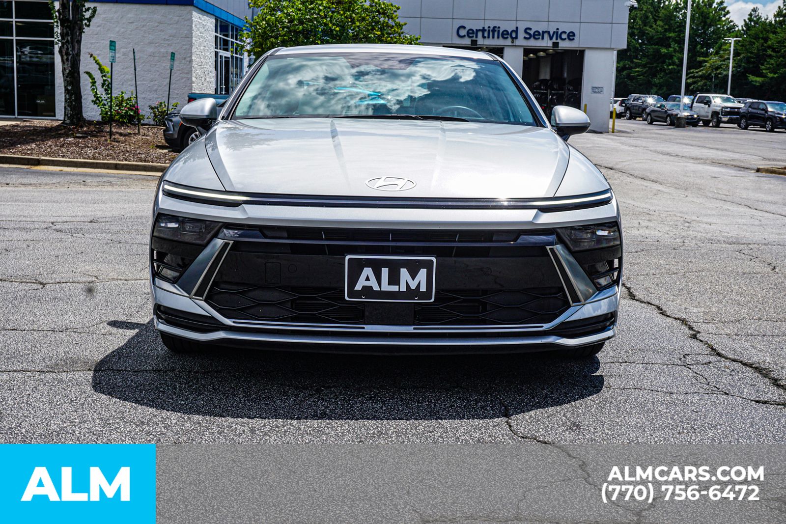 Used 2024 Silver Hyundai SEL image 11