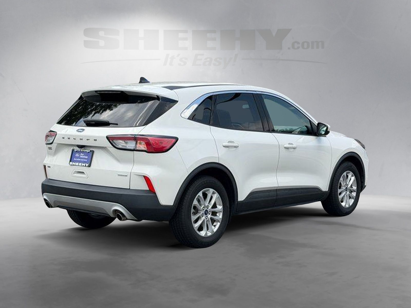 Certified Used 2020 Oxford White Ford SE image 12