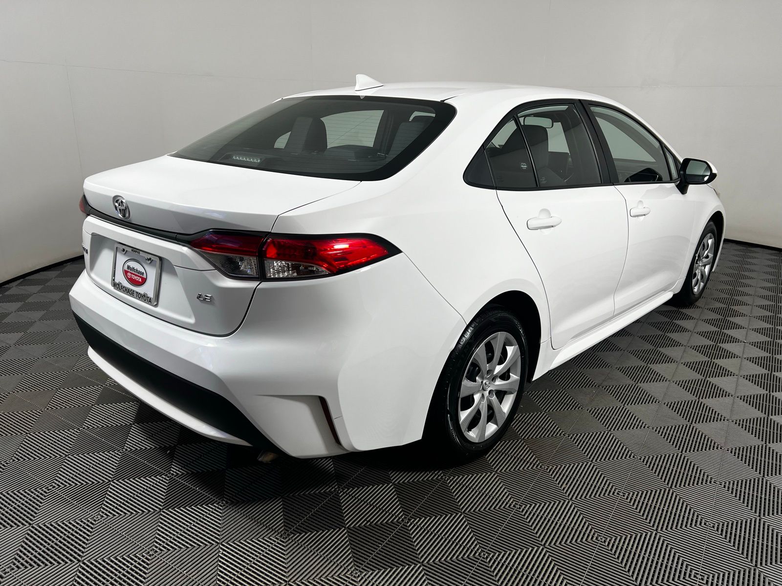 2022 Toyota Corolla LE 5