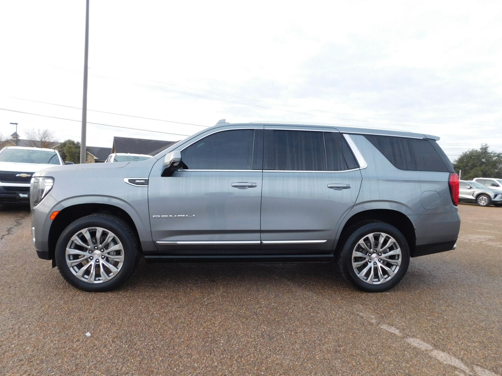 2021 GMC Yukon Denali 3