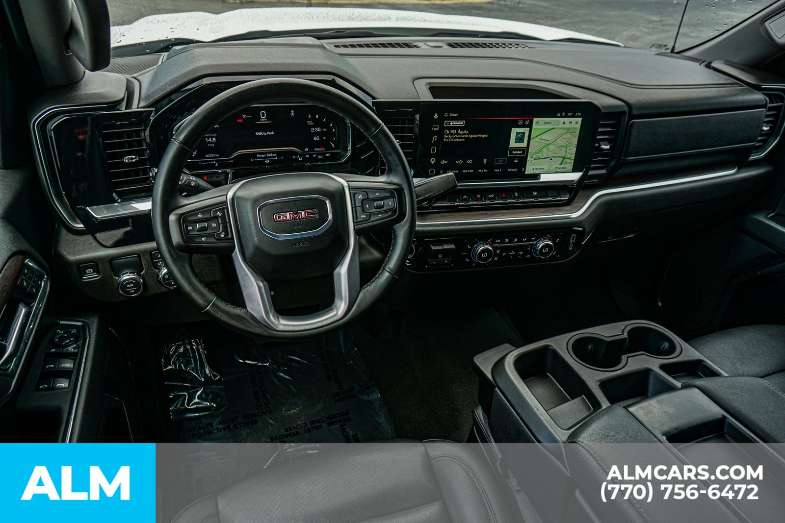 Used 2025 White GMC SLT image 28
